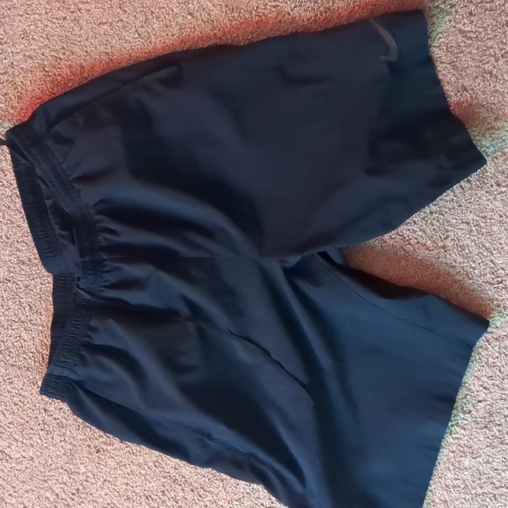 Mens Nike Running dark blue shorts size medium